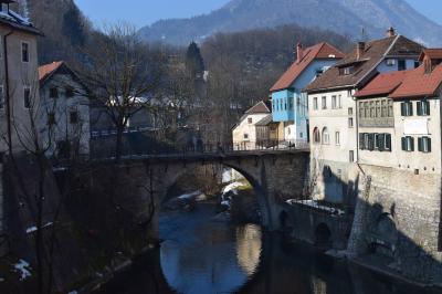 2015.02・冬のクロアチア＆スロベニア14日間の旅【14】～ヨーロッパ最古級の橋がある中世の町並みが残るシュコフヤ・ロカ～