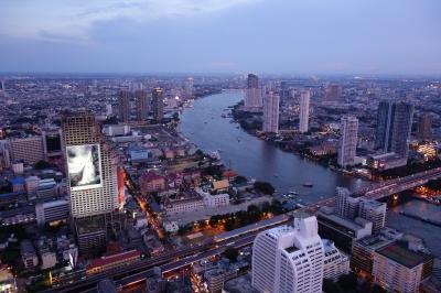 バンコクと初めてのサメット島：7日目　64階からバンコクって都会だなと思う