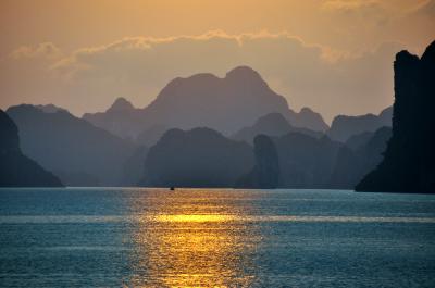 ハノイ＆ハロン　これが正しいハロン湾の見方だ