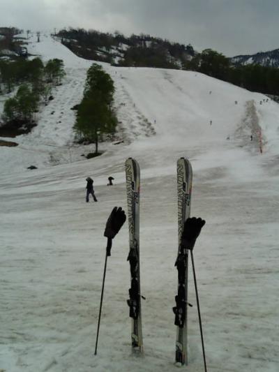 5月の春スキー、かぐら。