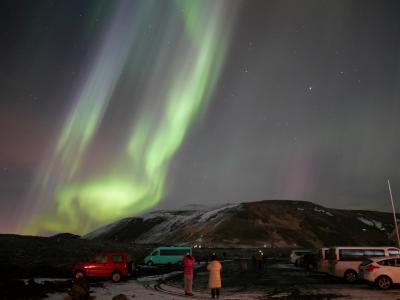 オーロラとブルーラグーン温泉に癒されるアイスランド！　