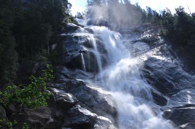 バンクーバーから1泊2日の息抜き旅行、スコーミッシュ　２、Shannon Falls Provincial Park（シャノンフォールズ州立公園）