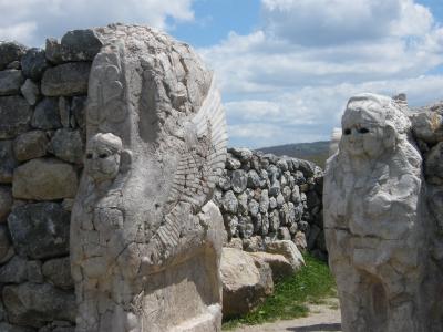 トルコ半周バスの旅（５）ーハットゥッシャ遺跡とヤズルカヤ遺跡　―そしてアンカラへ