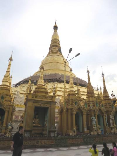 世界三大仏教遺跡の一つミャンマー・バガンを一人旅②(美人ガイドさんとヤンゴン半日観光)