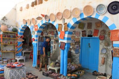 夫婦でチュニジア旅行、日帰りナブール