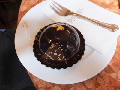 ④2015GW オペラ(バイエルン州立劇場、ウィーン国立オペラ劇場)と白アスパラ、ケーキを食べたーい