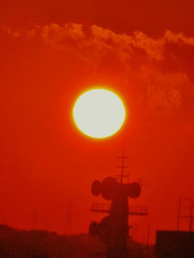 SホテルLohas JR奈良駅733号室の夕陽/2回　☆日の入り遅く18：58に