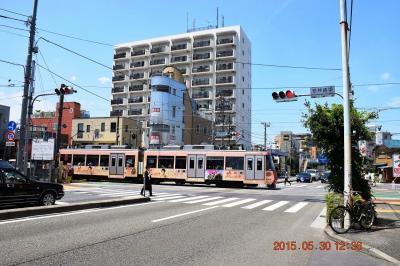 【東京散策29-2】カラフル電車が走り、環状7号線と交差点クロスがある東急電鉄世田谷線