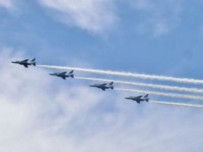 美保基地航空祭ブルーインパルスと米子城跡