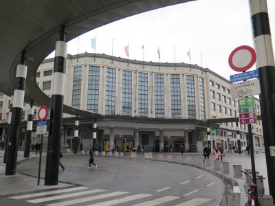 エティハド航空のサービス。リムジンサービスでセントラル駅へ