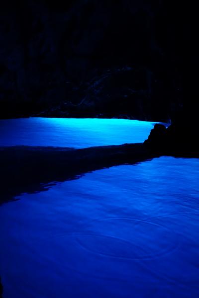 クロアチア個人旅行⑦ 青の洞窟　フヴァル島