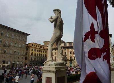「フィレンツェ」ドゥオーモは外観が華・ダビデ像は横から見てみましょう！