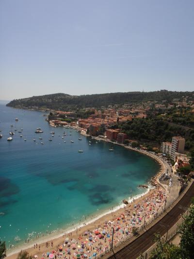 南フランス(コート・ダジュール)の風は心地よく!海の色は、予想以上に碧かった!