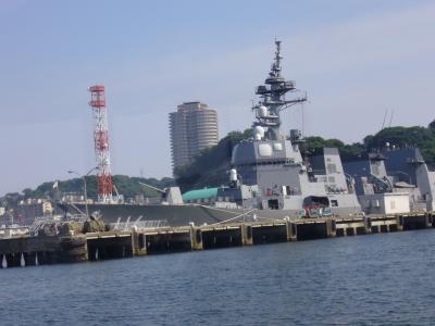 YOKOSUKA軍港めぐりと第３海堡の遺構