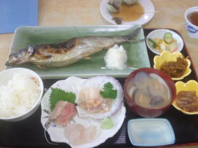 小樽に行ったら必ずここに行きます　　青塚食堂です。