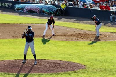 野球マイナーリーグ観戦 （バンクーバー・カナディアンズ）