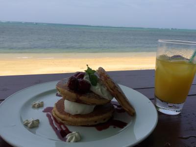 沖縄家族旅行　その３　～万座毛・海カフェ・首里城～　