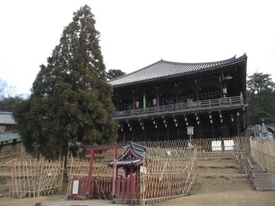 2015年　奈良3日目　その２　東大寺大仏殿周辺の散歩　戒壇堂、二月堂、四月堂、鐘楼など