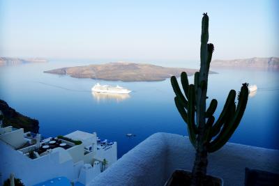 神話とモスクの世界へ(3)~ Fira Santorini