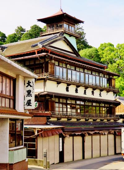 成田1/3　閑静な門前町　祇園祭の翌日に歩くと　☆川豊：うな重も悠々堪能