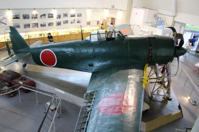 愛南町久良湾の海底から引き上げられた旧日本海軍戦闘機紫電改と初逢瀬