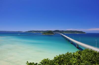 蒼い海に延びる美しい大橋～角島大橋～