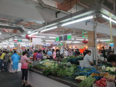 上海の西江湾路・中広菜市場・改装