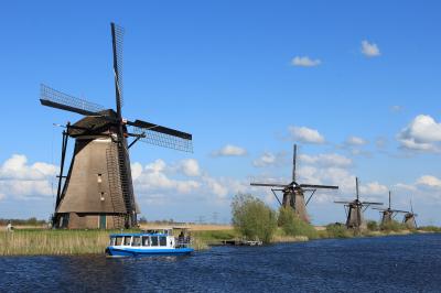 ２０１５　レンタカーで巡る春のオランダ＆ベルギー⑪　～19基の風車が並ぶ、キンデルダイク（Knderdijik）