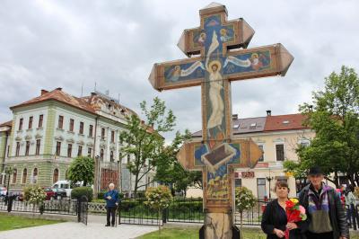 ROMANIA 7  明るいクリーム色、シックな雰囲気の国境の田舎町シゲット散策　Sighetu