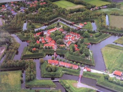 星の形の小さな街@オランダ~~~ブルタング