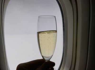 JALマイルで憧れのモルディブへ!!! 初めてのビジネスクラスは空飛ぶ五つ星ホテルのよう♪ (CX501,CX601)