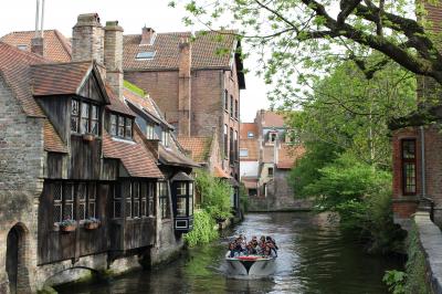2015年　ベルギーの猫祭りに行こう♪　叔母と仲良し二人旅☆ちょっとリッチなベネルクス＆フィンランドついでにエストニア⑪イーペルから水の都ブルージュへ【前半】旅の出会いとブルージュの世界遺産巡り