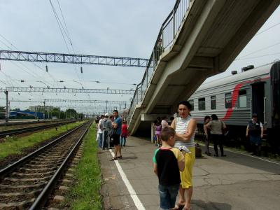 還暦一人旅シベリア鉄道3等列車の生活空間ー狭いが住めば我が家