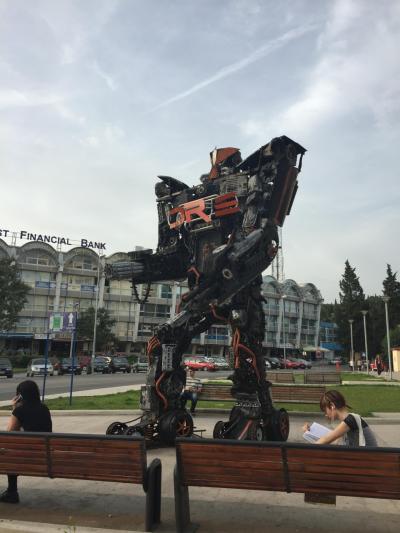 首都が田舎でホント良い所!マジです。ご飯もおいしい!