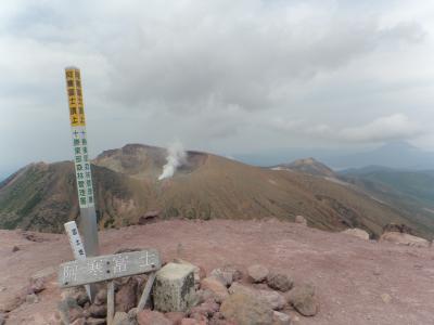 ７合目より入山規制の雌阿寒岳・・今回はオンネトーから阿寒富士を目指します。