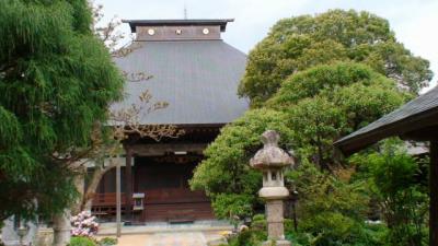 医王寺の薬師堂（芭蕉の道を歩く 15)