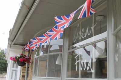 2歳3か月子連れ★夏休みはイギリスへ!アリスに会える、オックスフォードで大学巡り&おとぎの村コッツウォルズ篇