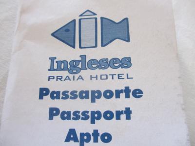 日本に７年住んでたというフロントのブラジル人女性に助けられた