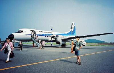 YS-11で行く伊豆大島