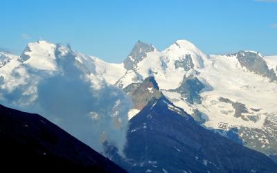 スイス･ハイキングの旅 2015夏（13)  ホーサースからクロイツボーデン