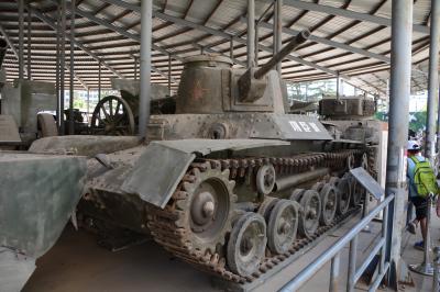 中国切手　特45 革命軍事博物館　未使用　2種完 中国切手 特45 革命軍事博物館 未使用 2種完 （特45 中国人民