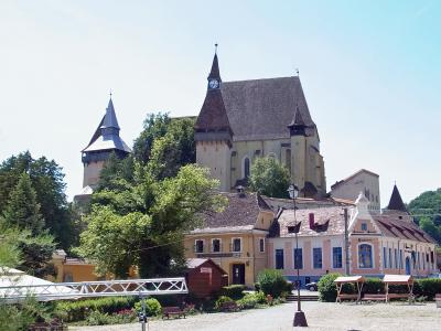 ルーマニア へ　～ビエルタンの世界遺産「トランシルバニア地方の要塞聖堂のある村落群」