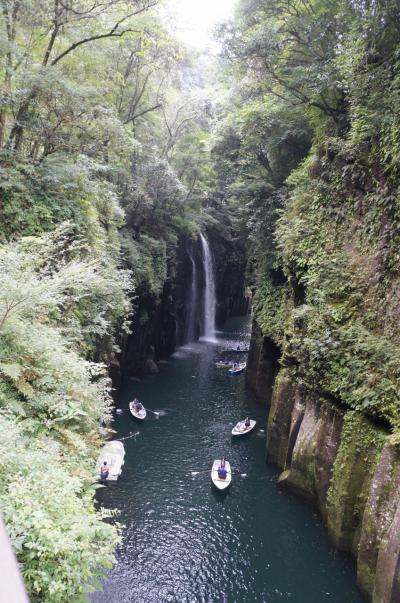 博多泊なんだけど・・・・　九州新幹線を利用して高千穂へ