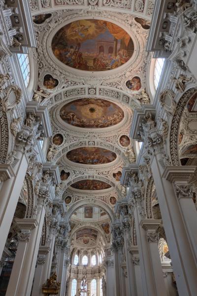 ドイツ　パッサウ　オーバーハウス城塞とドナウ・イン・イルツが合流する国境の町　２０１５