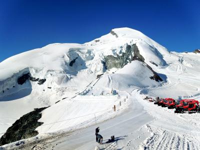 スイス･ハイキングの旅 2015夏（16) ミッテルアラリン、プラティエン