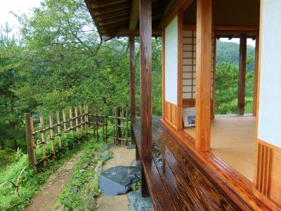 城下町　小幡　雨の楽山園　下　甘楽ふるさと館