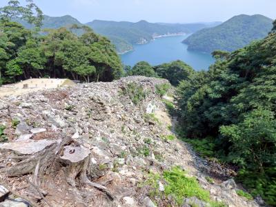 対馬(2)下島編(万松院、金石城、上見坂公園、小茂田浜、石屋根、金田城跡)