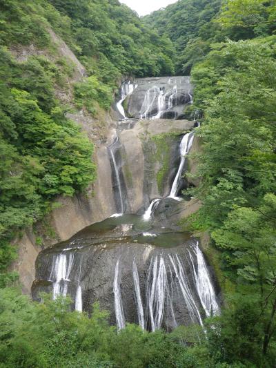 三大名瀑布の一つ？どんな滝？1回は見ておくものだって。へ～って事で、袋田の滝に行ってみた。