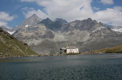 2015年　スイス　ハイキングの旅♪⑪　山上の湖シュバルツゼーからツェルマットをハイキング