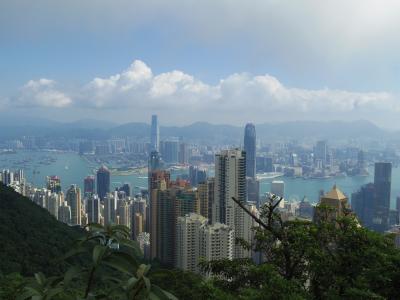 秋の香港姉妹旅は何故か福岡から??
